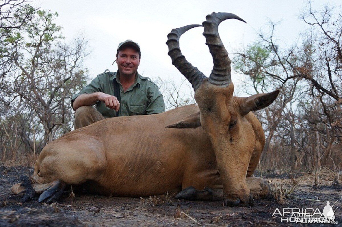 Lelwel Hartebeest hunt with CAWA in CAR