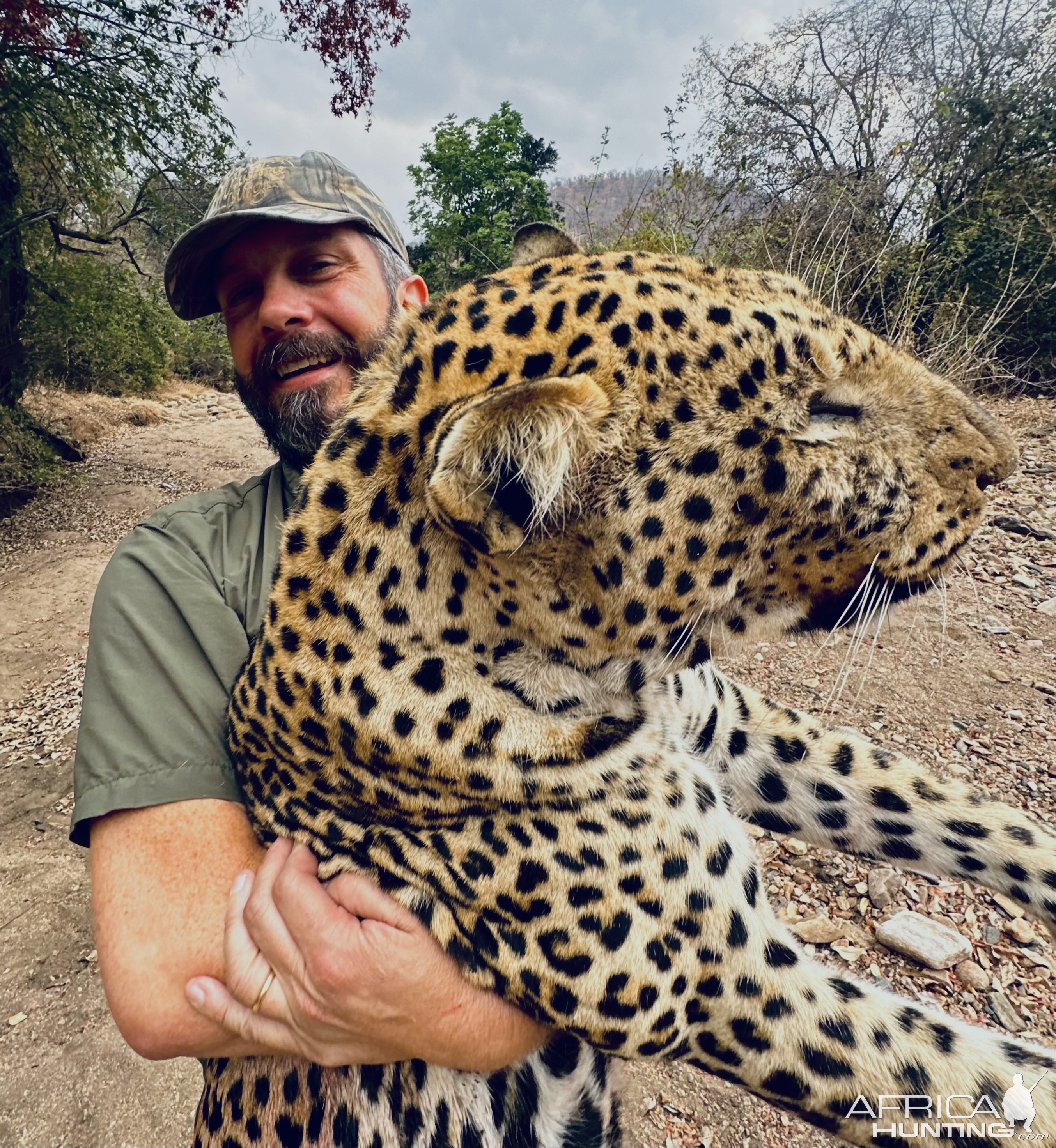 Leopard Hunt Zimbabwe