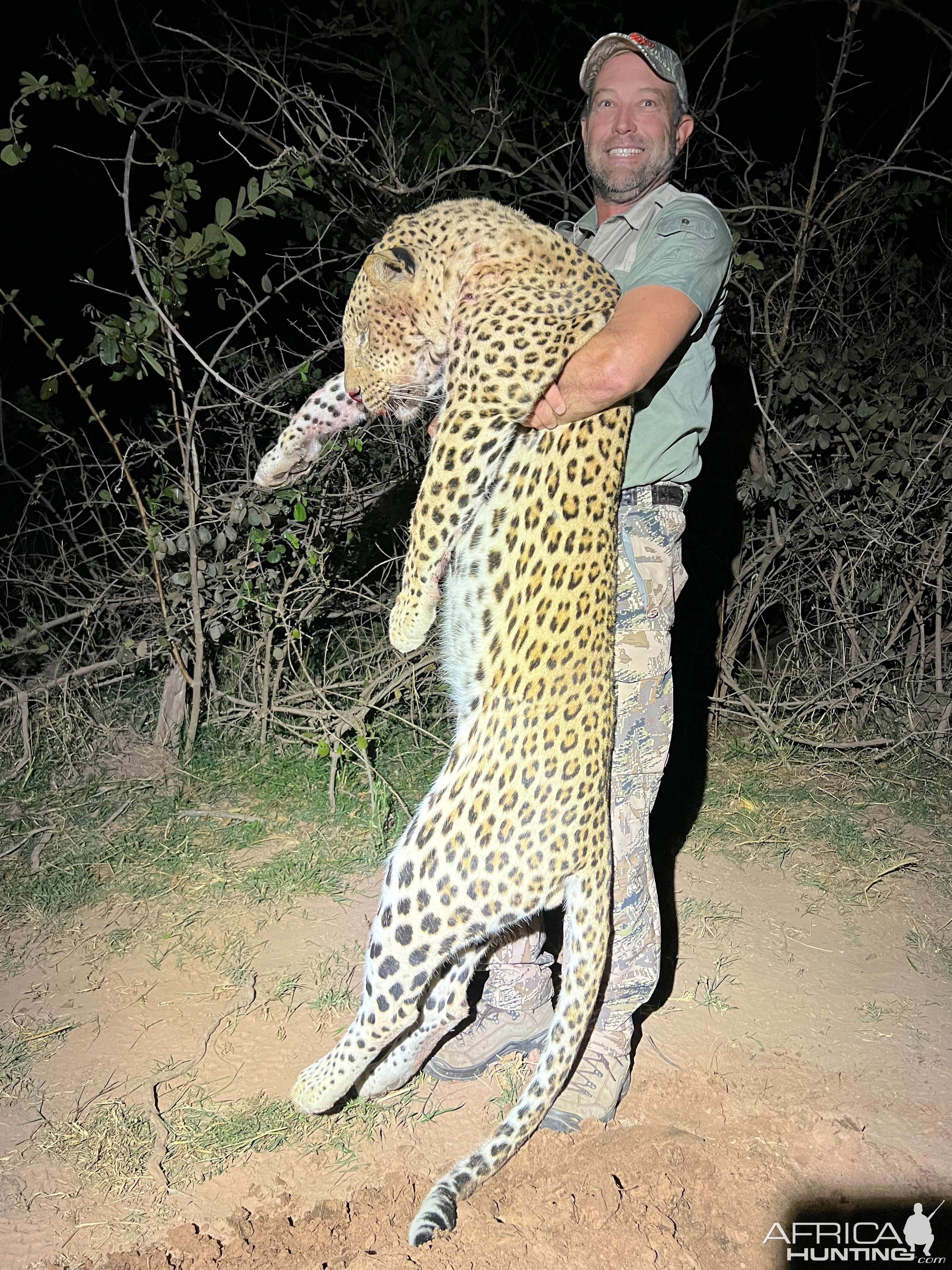 Leopard Hunt Zimbabwe