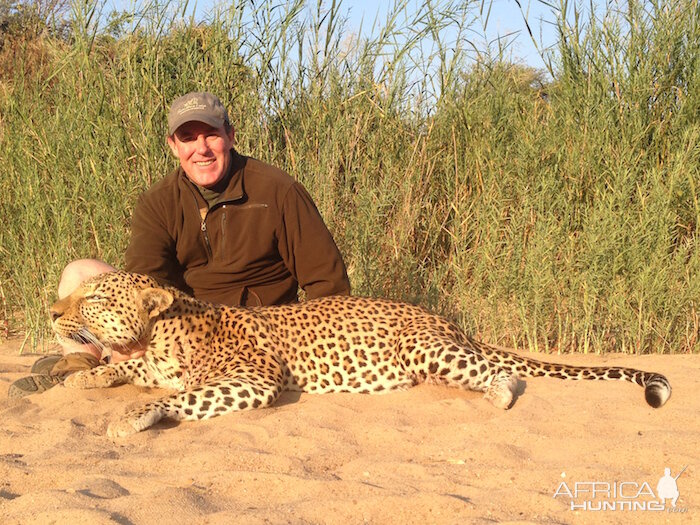 Leopard Hunt Zimbabwe