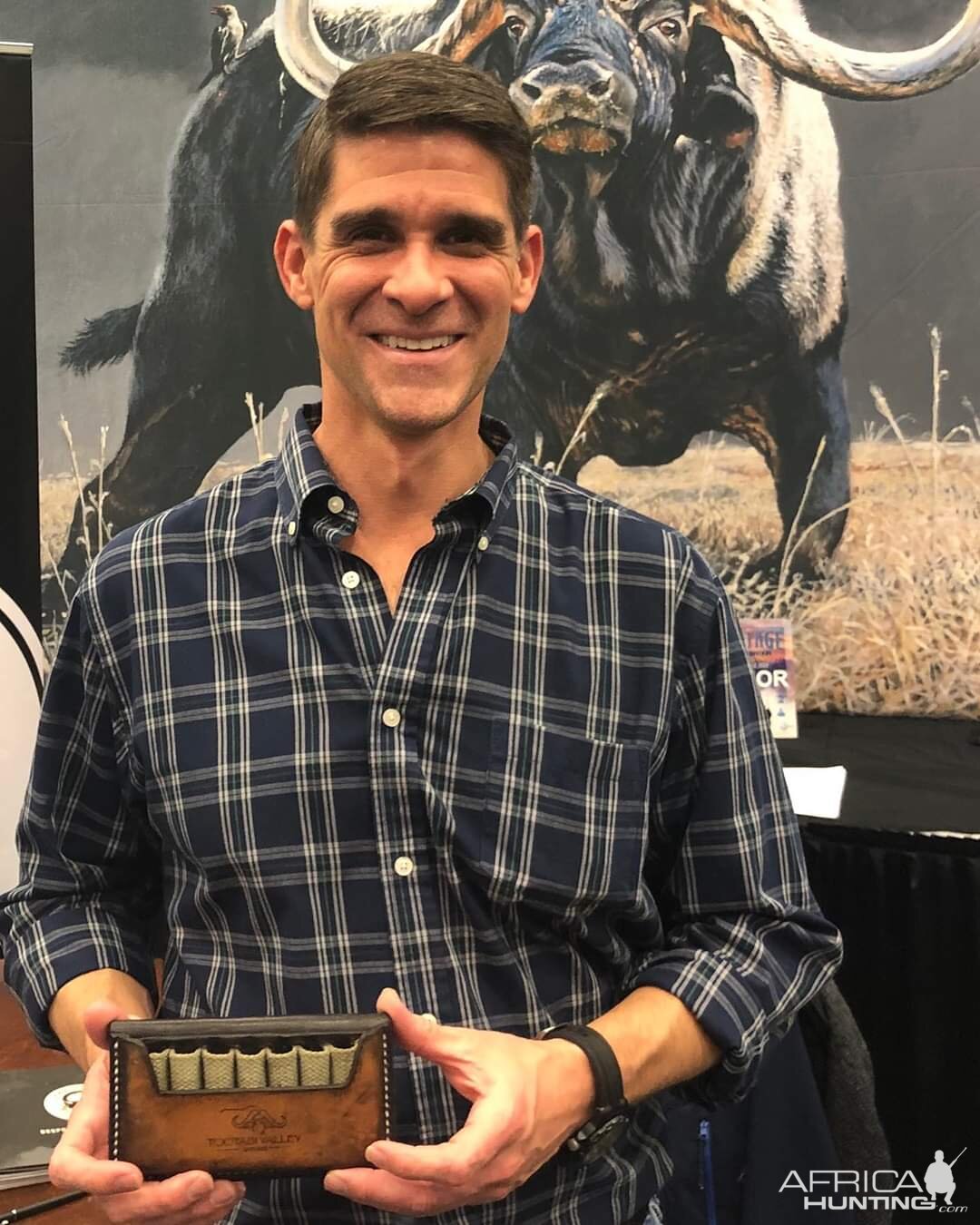 Lucky winner of his FB giveaway for a very nice leather ammo carrier at Dallas Safari Club (DSC) Convention 2020
