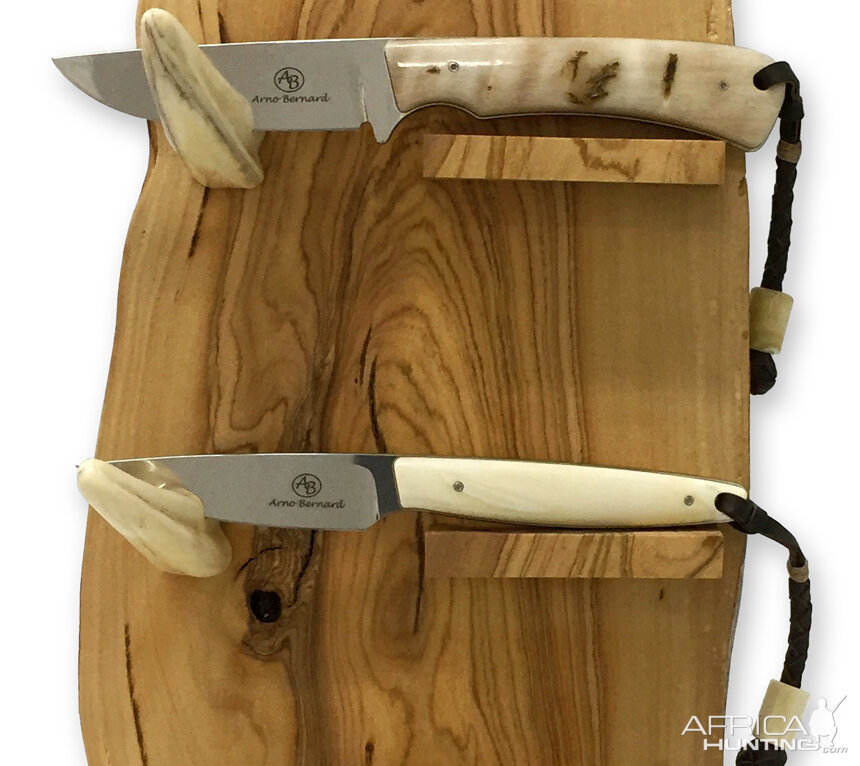 Olivewood 3-Knife Display