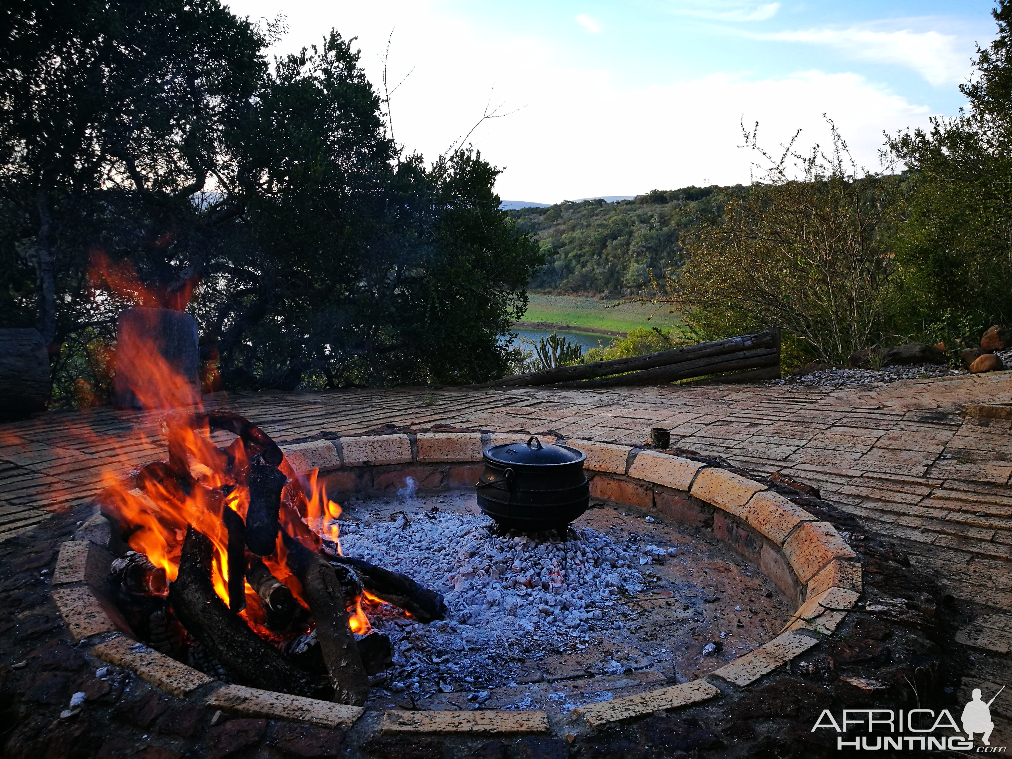 Preparing Potjie