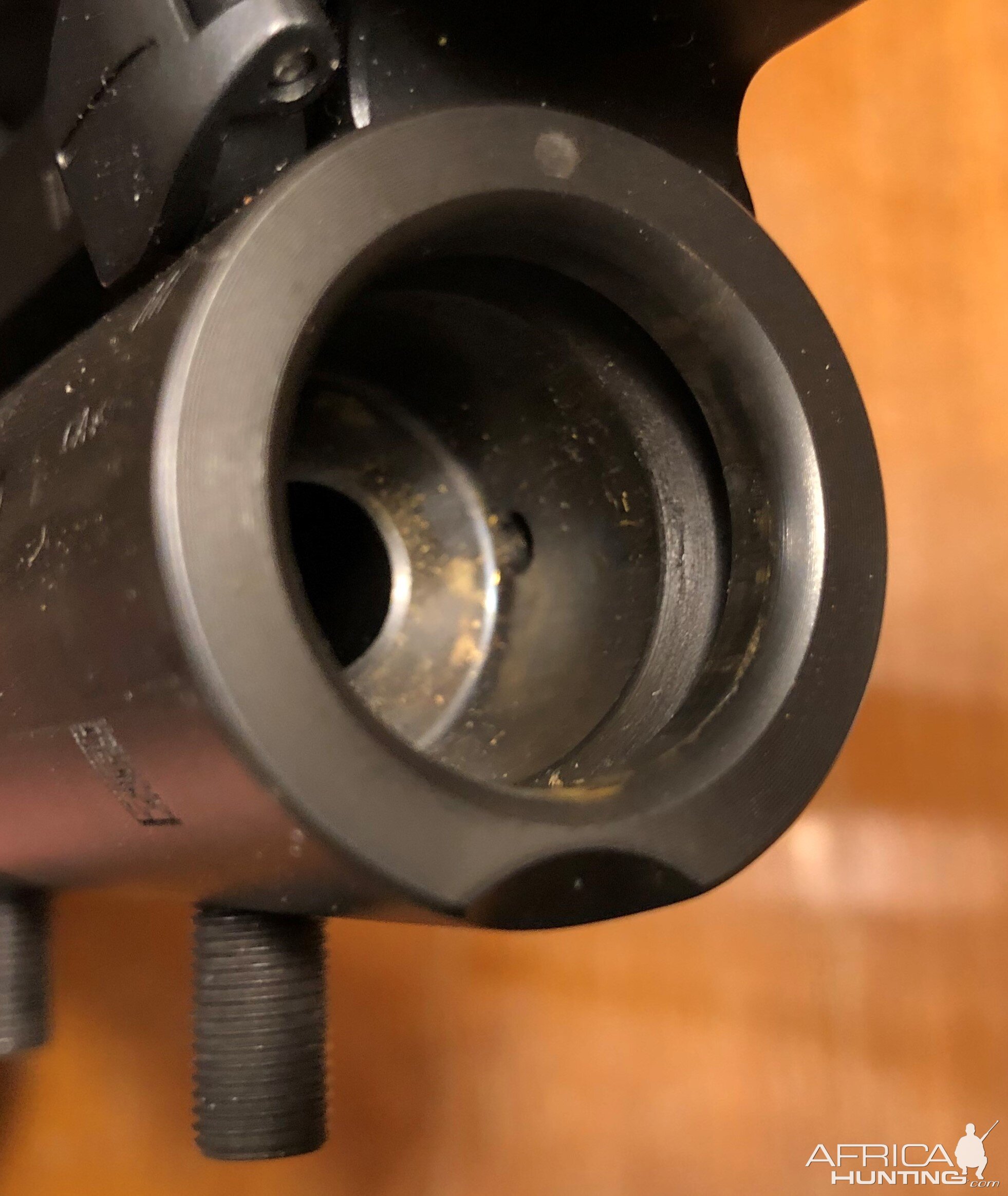 R8 barrel bolt locking recess