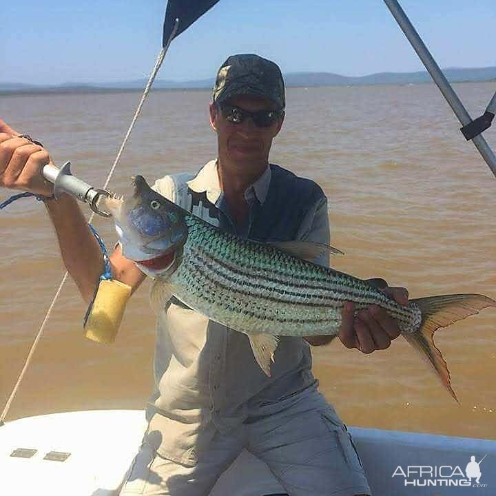 South Africa Tigerfish Fishing