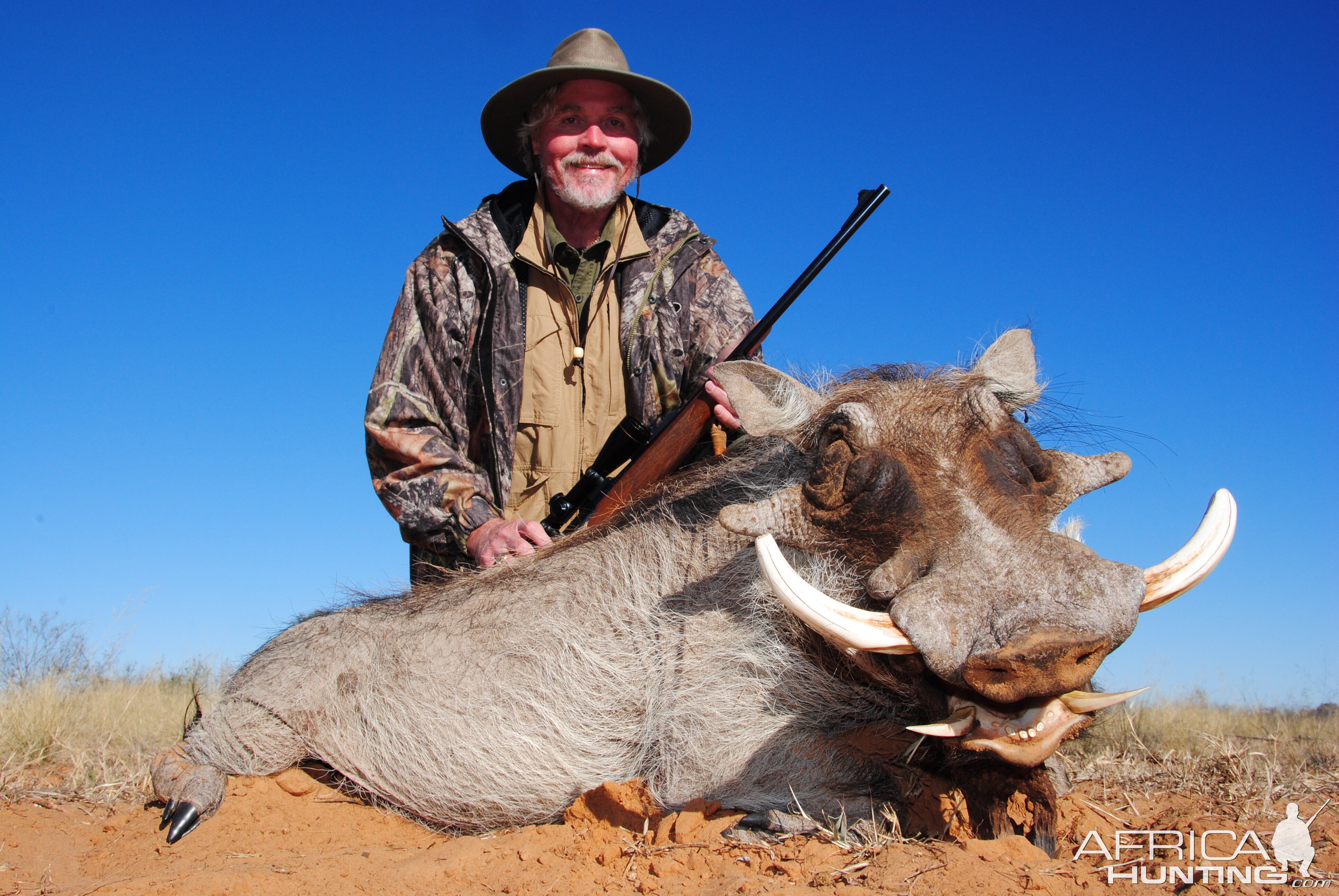 South Africa Warthog Hunt | AfricaHunting.com