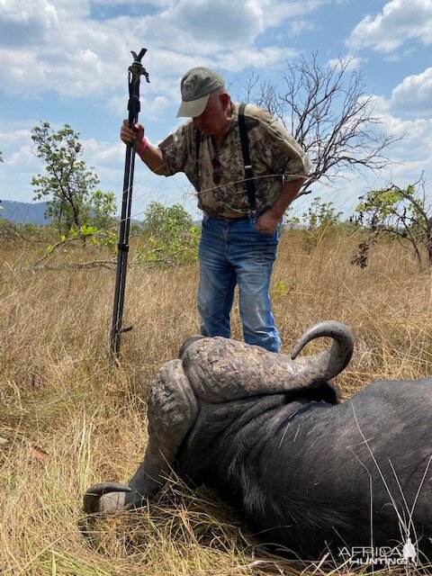 Tanzania Hunt Cape Buffalo