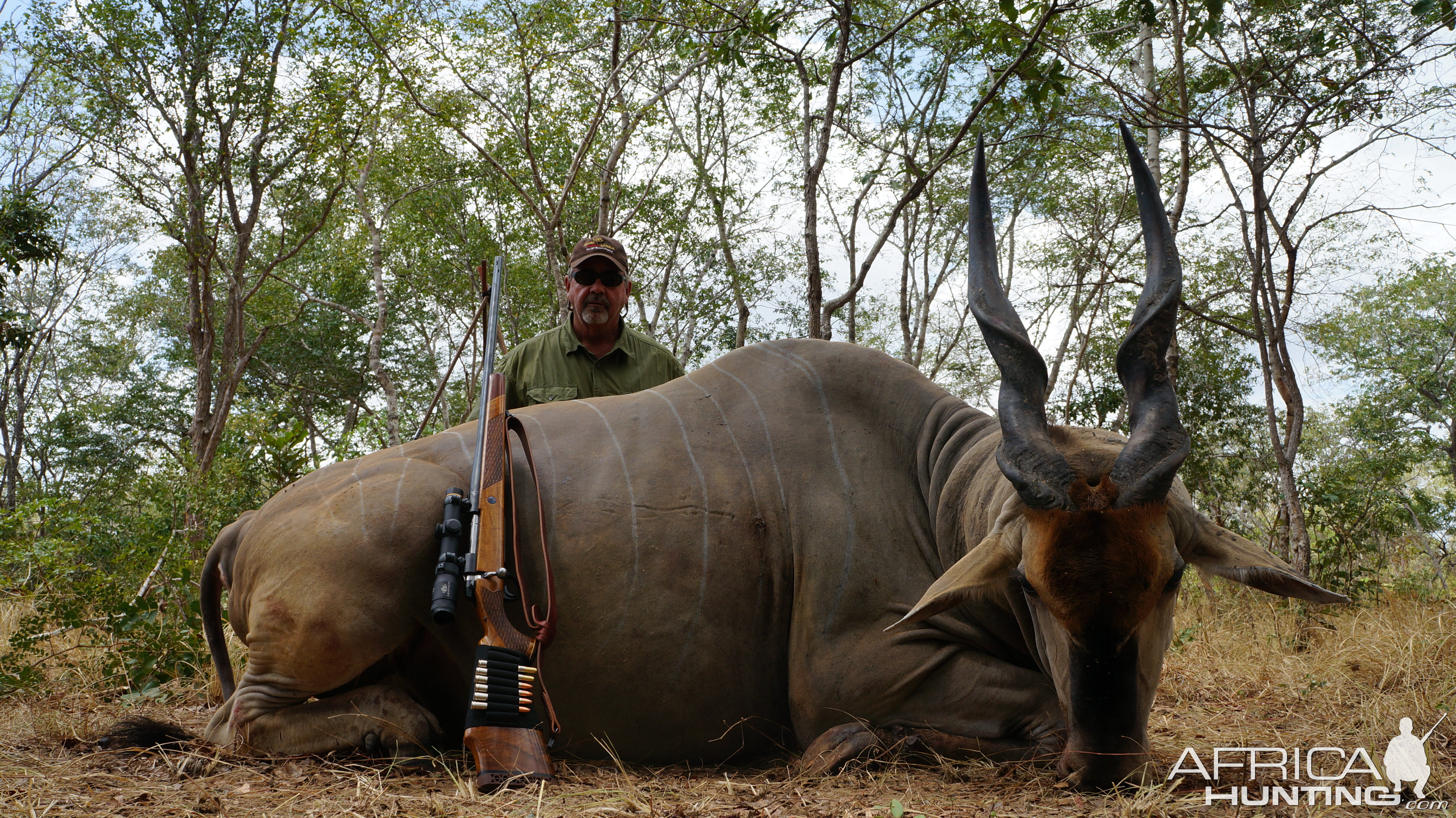 Tanzania Selous - Eland Hunting