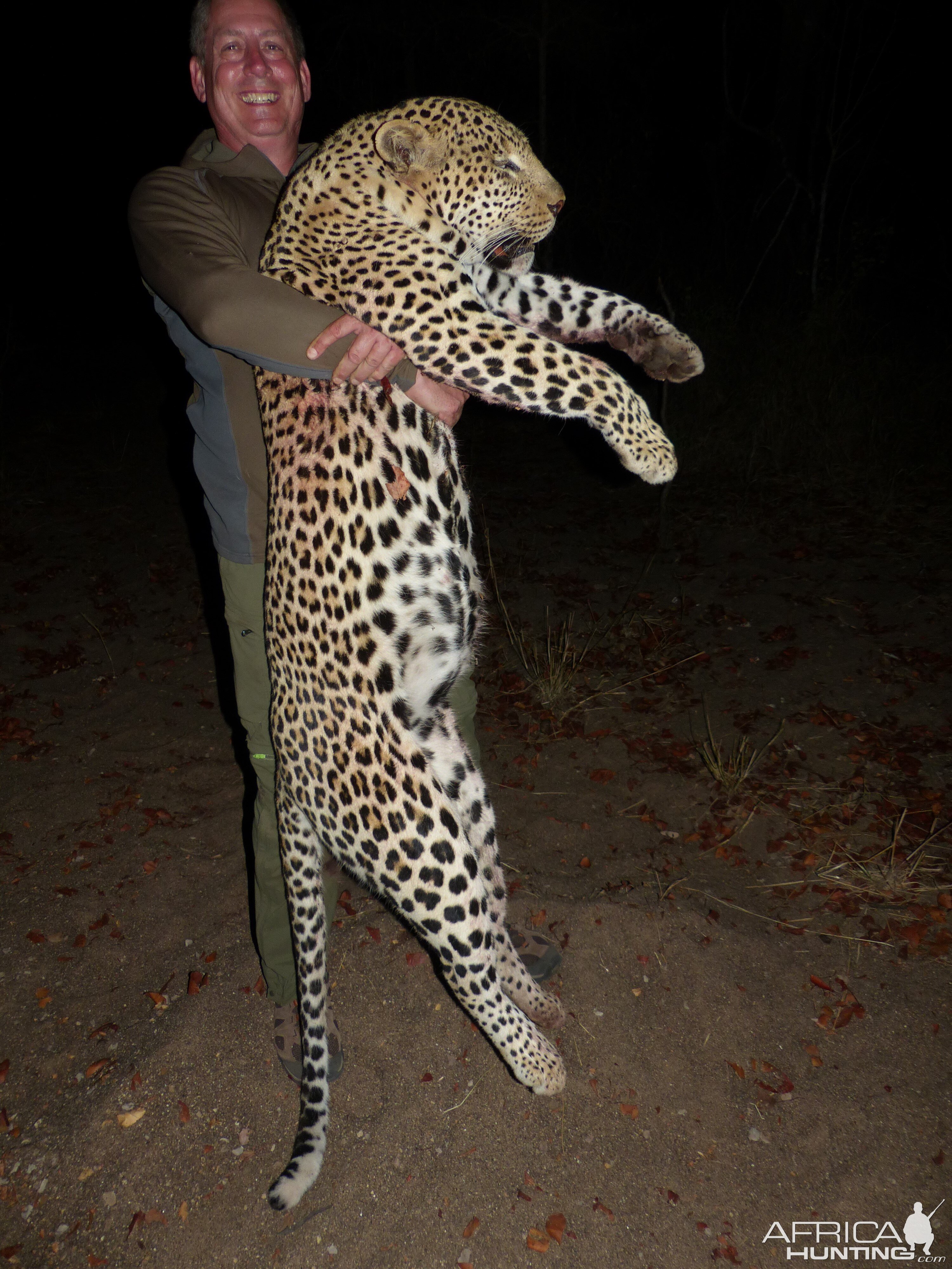 Zimbabwe Hunt Leopard | AfricaHunting.com