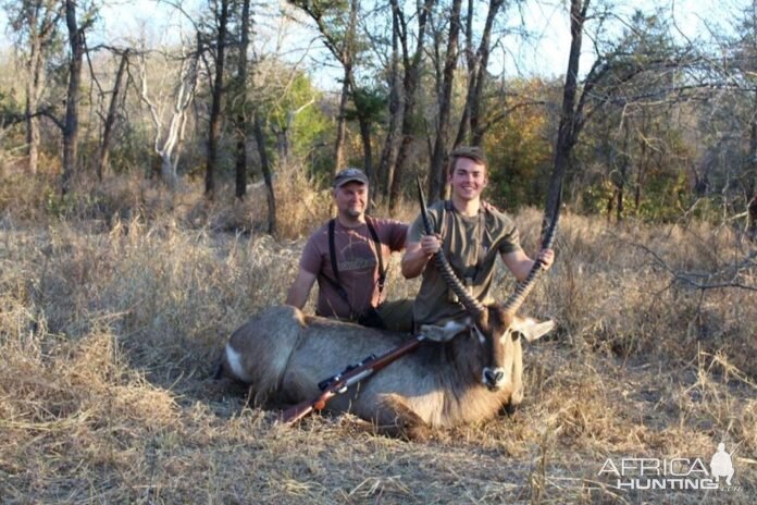 Zimbabwe Hunt Waterbuck